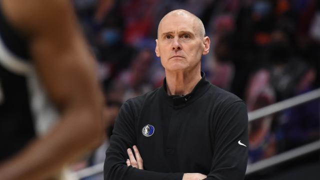 九游娱乐平台-第二次握手！卡莱尔的步行者情缘：再造冲冠军团？